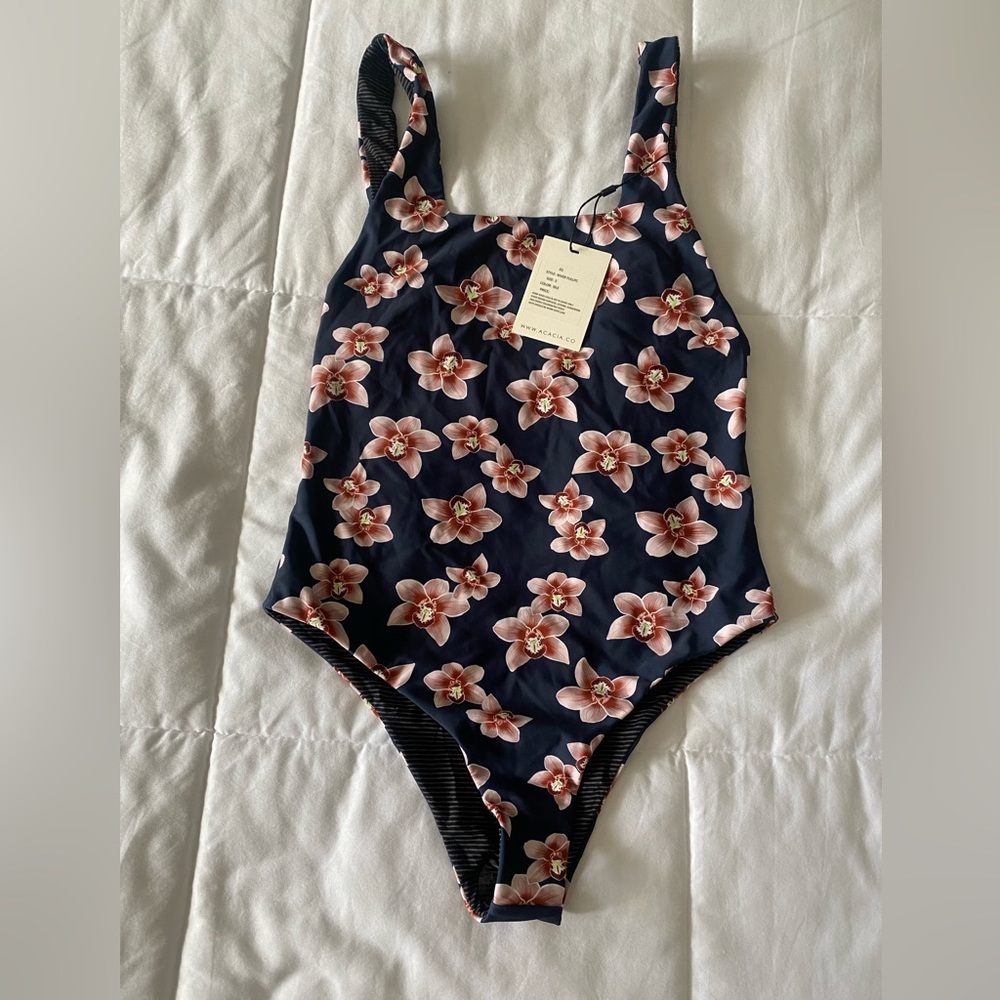 Acacia, River Full Piece, Size S, Color Isle